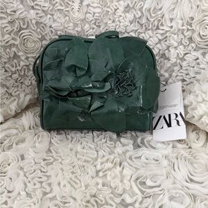 BNWT! Zara Dark Green Floral Crossbody Bag